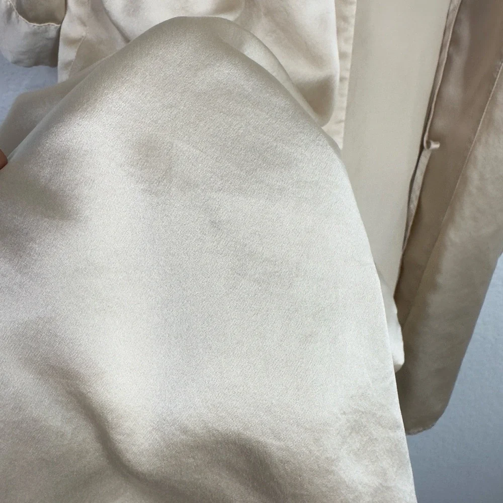 Studio Laperla Robe Womens Size 4 Beige Silk Short Sleeve‎ Romantic Sleepwear